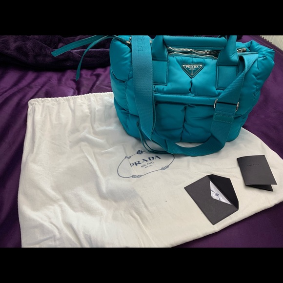 Authentic Prada Puffy Turquoise tote with crossbody strap - Picture 4 of 16